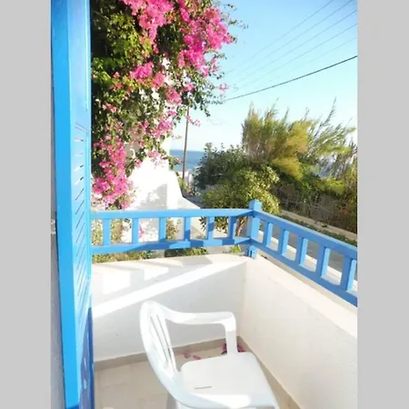 Apartament 3 Min From The Beach-white&blue House In Apollon (Naxos)