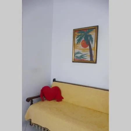 3 Min From The Beach-white&blue House In Apollon (Naxos)