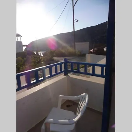 Apartament 3 Min From The Beach-white&blue House In Apollon (Naxos)