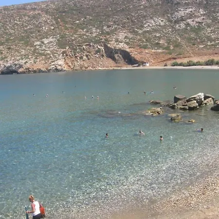 3 Min From The Beach-white&blue House In * Apollon (Naxos)